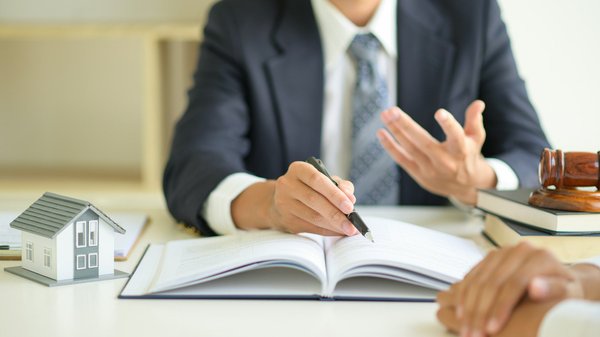 Votre expert en droit immobilier à bordeaux : martin peyronnet